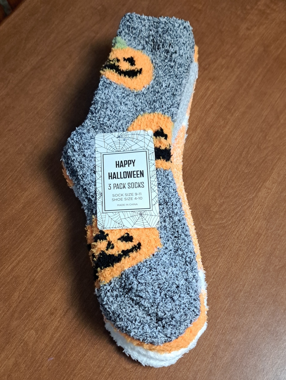 Happy Halloween Pumpkin Fuzzy Socks - Gray & Orange 3pk